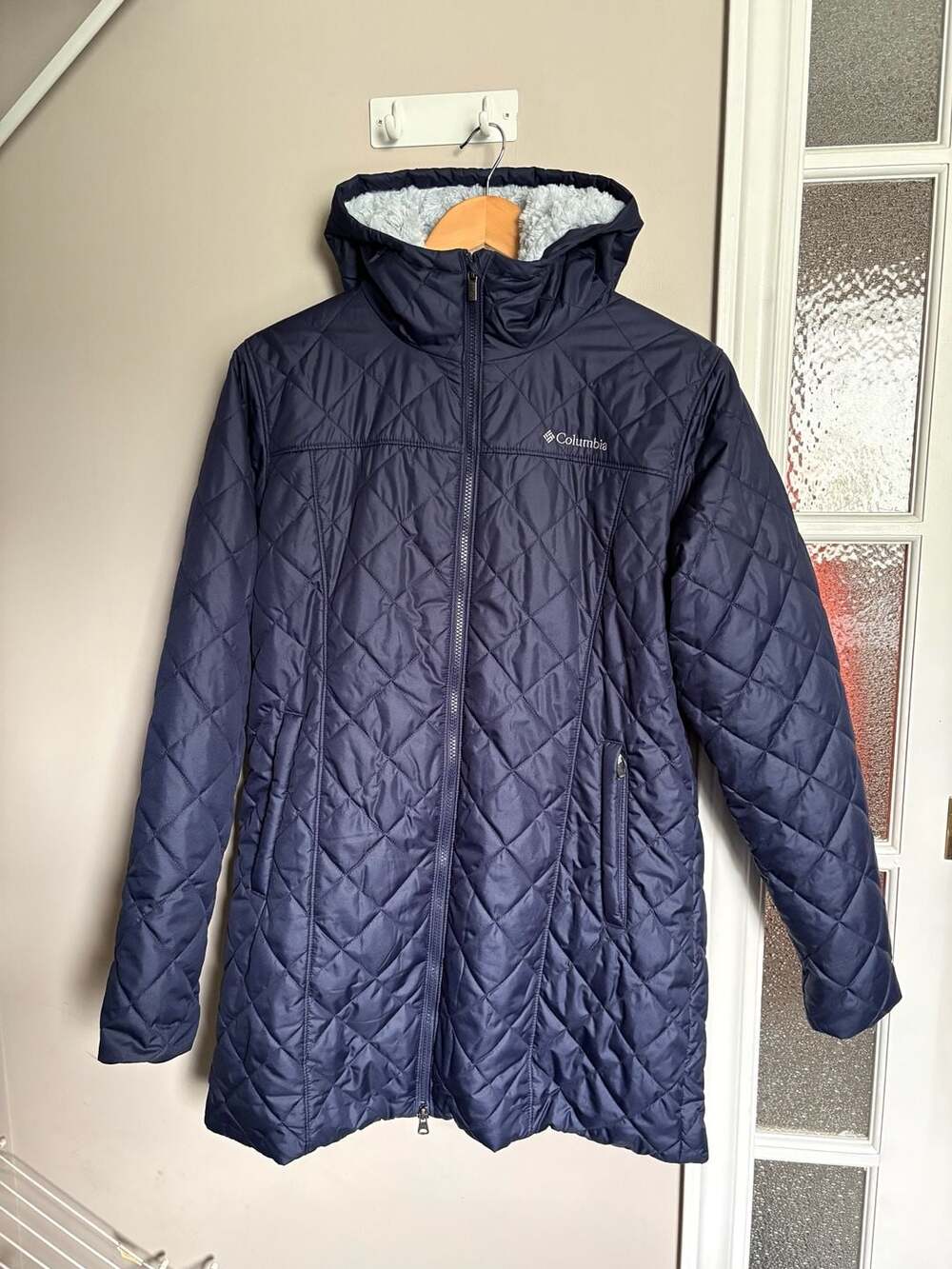 Columbia Women's Copper Crest Quilted Long Jacket Navy Blue Fleece Lined Hooded